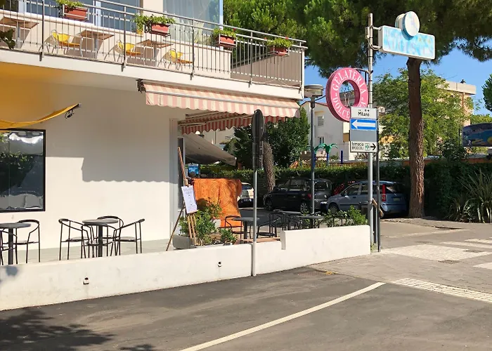 Augustus Gatteo a Mare