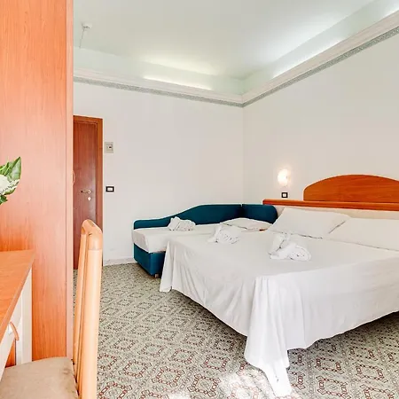 Augustus Gatteo a Mare